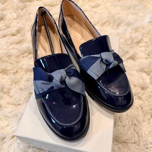 Bandolino Loafers - Navy size 9